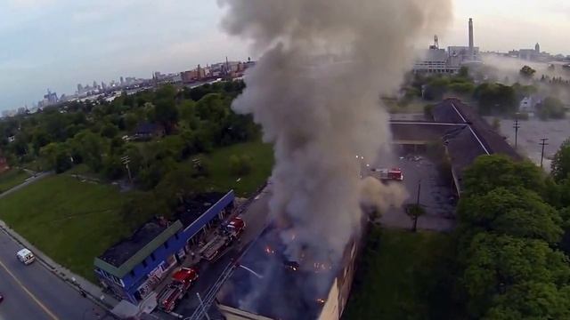 Работа квадрокоптера на пожаре смотреть онлайн