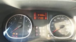 Время за которое гаснет лампа давления масла.