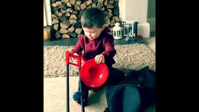 4 year old Jack Thornton's pBone mini tutorial! смотреть онлайн