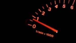 Opel vectra b caravan 1 8 бензин троит двигатель