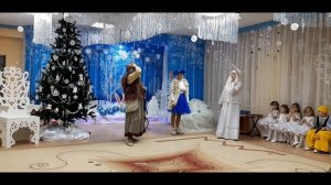 2021  Перепутанные сказки. Новогодний утренник в сташрей группе.