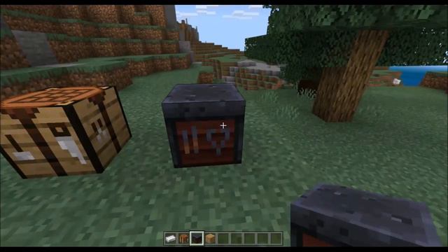 How to Craft and Use a Smithing Table in Minecraft смотреть онлайн
