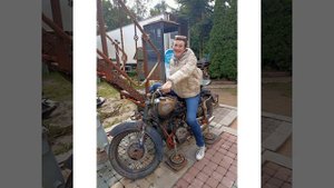 А я сегодня пьяный,а мне по барабану(я столько не выпью)