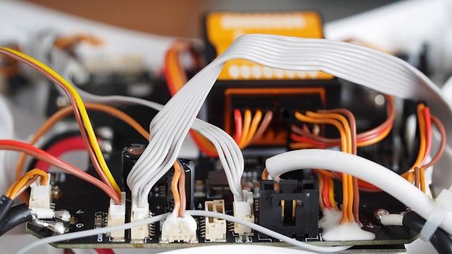 Установка FPV системы на DJI Phantom 2 смотреть онлайн