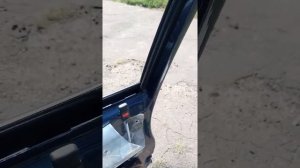 Замена стекла передней двери Опель Мерива А.