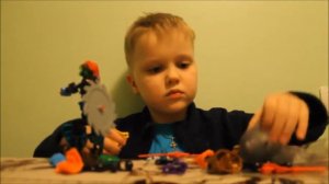 Открываем  лего робота из фикспрайса. Собираем двух роботов в одного большого. лего бионикл.