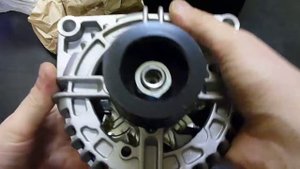 Генератор Astra G/Combo/Corsa C/Meriva/Vectra C/Zafira/98-08/1.4/1.6/1.8/2.0