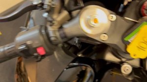 Kawasaki ZZR 1400 ABS 2011