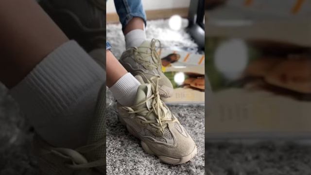 Yeezy в гардеробе Джастина Бибера(5 часть-Adidas Yeezy 500) #кроссовки #adidas #yeezy #bieber #стил