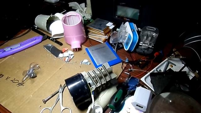 Ремонт фена для волос, крыльчатка из пластиковой бутылки.