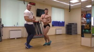 Позирование в бодибилдинге. Классический бодибилдинг.