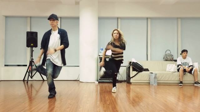 HyoYeon_효연_SM Town Solo Dance смотреть онлайн