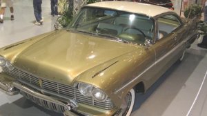 Они Раскопали Капсулу Времени Через 60 Лет и Вот Что Было Внутри