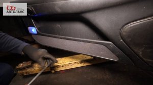 Как разобрать и демонтировать передние и задние двери на Nissan Maxima?