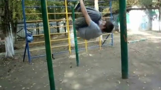 Даниил Паладыч.wmv смотреть онлайн