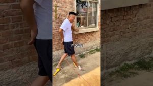 Screaming Chicken Blindfolded and Beating People Challenge Summer Vacation Four-piece Set: Hope for