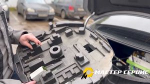 Вода в салоне BMW