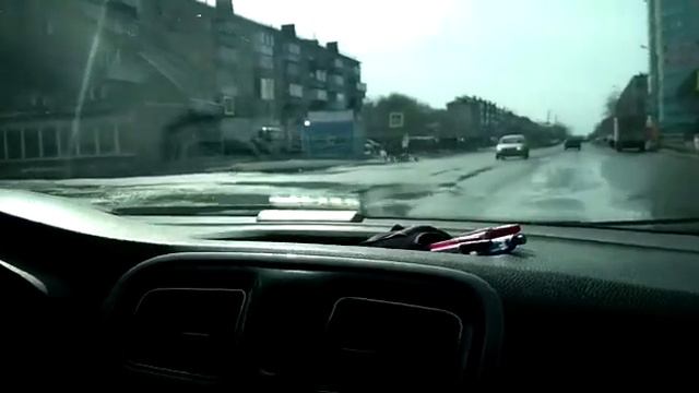 Разворот на нерегулируемом смещенном перекрестке