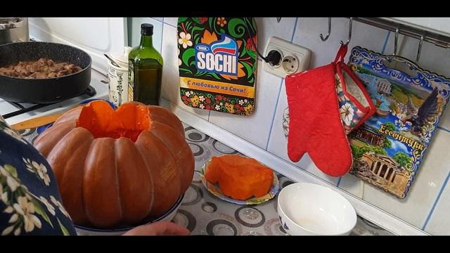 Тыква с мясом и с рисом "мозаика"/Тыква запеченная в духовке. смотреть онлайн