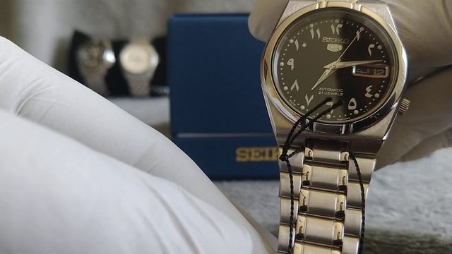 SEIKO 5 Arabic Numerals: Worth It? смотреть онлайн