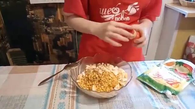 ??Салат из крабовых палочек и апельсина ??? смотреть онлайн