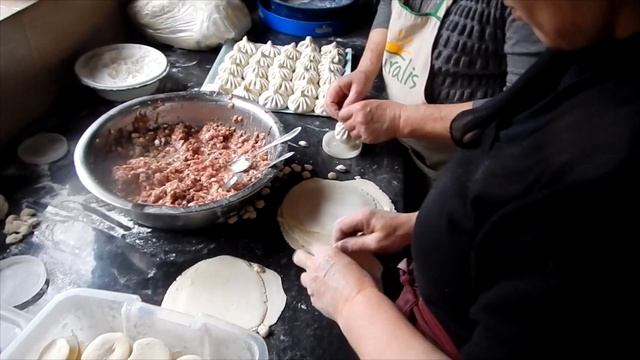 Master class on khinkali!!!Мастер класс по лепке хинкали!!!