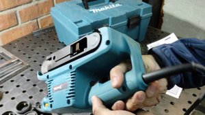 Ленточная шлифмашина Makita 9911 k