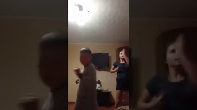 Не большая разминка смотреть онлайн