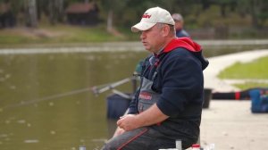 Ловля КАРПА на ФИДЕР: секреты успеха НА ПЛАТНИКЕ! Уловистая рыбалка на платном водоёме!