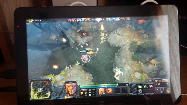 Cube i7 stylus core m Dota 2 gaming