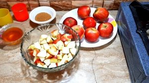 Fruit Chaat Recipe ..Sweet And Sour Apple Chaat Recipe..How To Make Apple Chaat By Maria Ansari