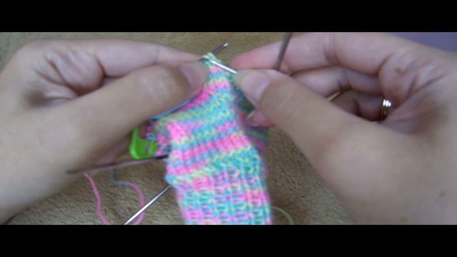 Детские варежки за один вечер. Оооочень подробное описание. смотреть онлайн