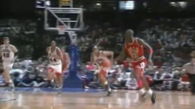 MICHAEL JORDAN: 49 pts vs Philadelphia 76ers (1990 Playoffs-Game 3) смотреть онлайн