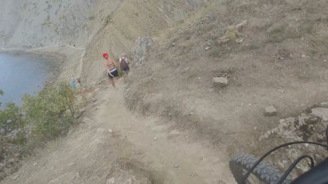 Мыс и пляж Меганом Крым