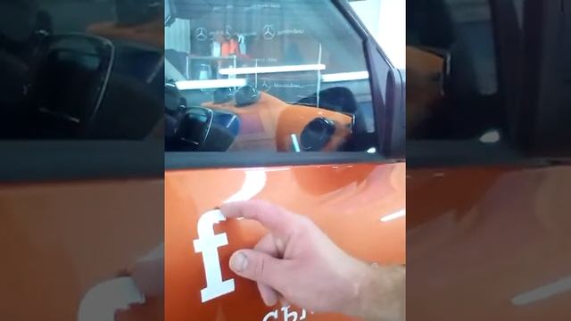 Лайфхак метод удаления наклеек с помощью фена с вашего автомобиля ! смотреть онлайн
