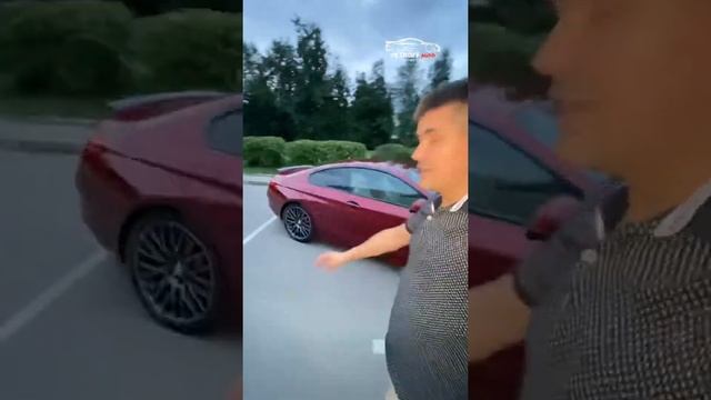 Бэха 6-ка с проекцией и отсасывает внутрь двери.. смотреть онлайн