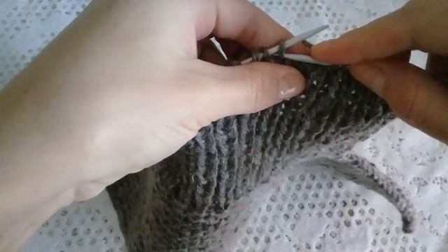 Самые ПРОСТЫЕ ДЕТСКИЕ НОСОЧКИ на двух спицах/для начинающих