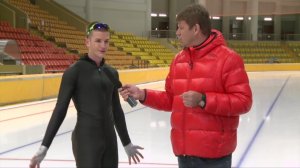 Удивительные люди: Никита Клевченя катается на коньках с конкретной скоростью