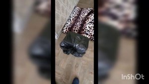Почему течёт вода холодильник Indesit?