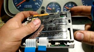 Ремонт дисплея ивеко стралис.IVECO STRALIS monitor repair