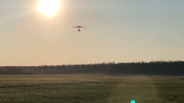 Чурапча лето 2023, Алаас Бетугуттэ, полёт на дельтаплане