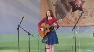 Екатерина Лазуткина "Есть какая-то у сердца удивительная память..."