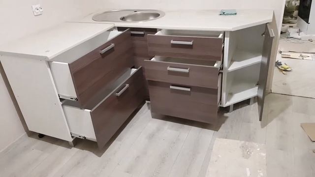 Ремонт в однушке Кухня Ванна-Туалет и Укладка ламината смотреть онлайн