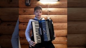 Ноты правой руки. Учимся вместе играть на аккордеоне