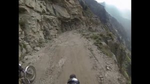 Большая подборка экстремальных дорог в мире! Дороги в пропасть! Дороги в ад!