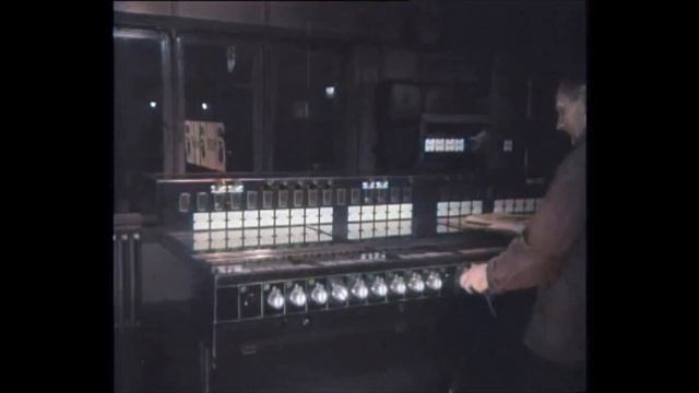 Dutch History: Amsterdam's Central Station Celebrates 60 Years! (1949) смотреть онлайн