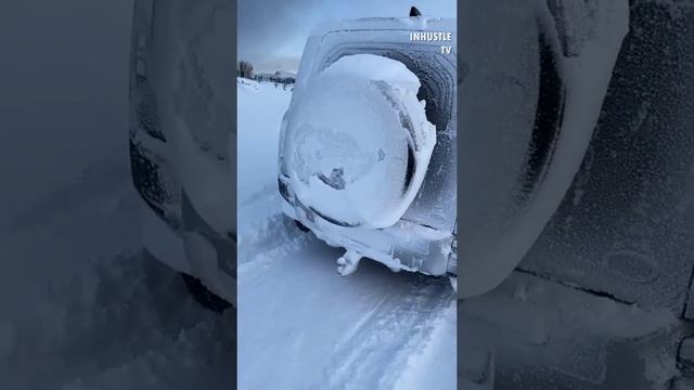 ДАВИДЫЧ. Путешествие в МУРМАНСК. LAND ROVER DEFENDER, BMW 760 Семёновна | LIVE VLOG смотреть онлайн