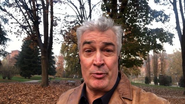 Dan McVicar #caprihollywood25 смотреть онлайн