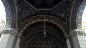 Эчмиадзинский кафедральный собор, главный храм Армянской апостольской церкви