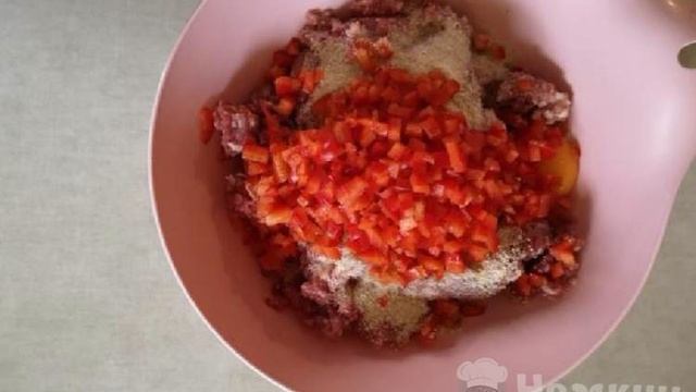Мясные шарики в беконе в духовке